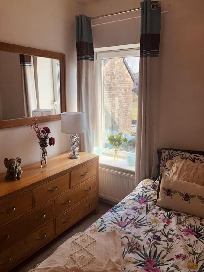 Boutique Cottage In The Heart Of Buxton Town Buitenkant foto
